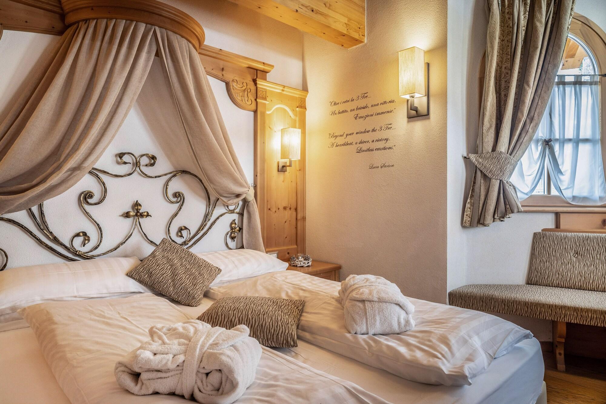 Sporthotel Romantic Plaza Madonna di Campiglio Exterior photo