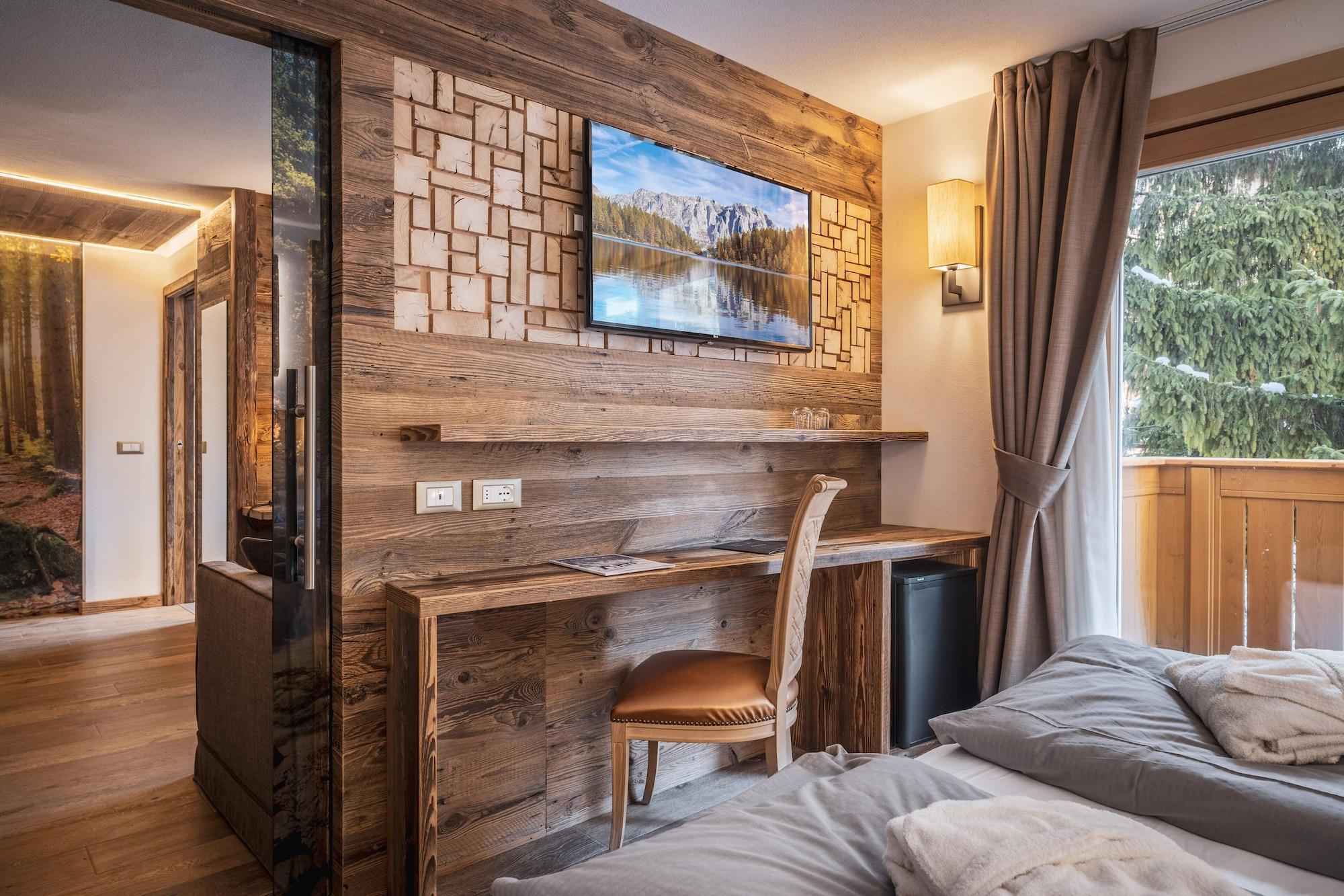 Sporthotel Romantic Plaza Madonna di Campiglio Exterior photo