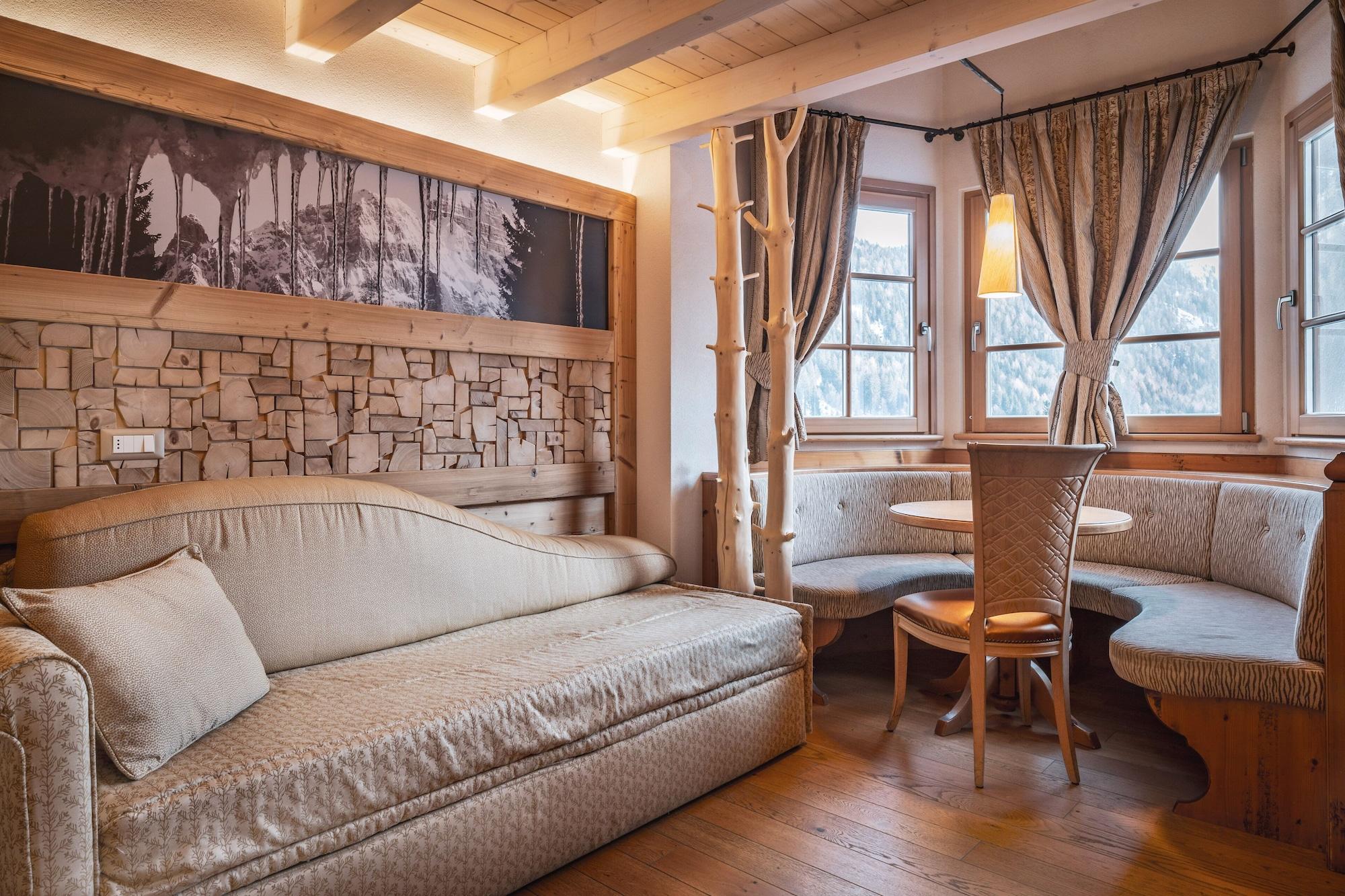 Sporthotel Romantic Plaza Madonna di Campiglio Exterior photo
