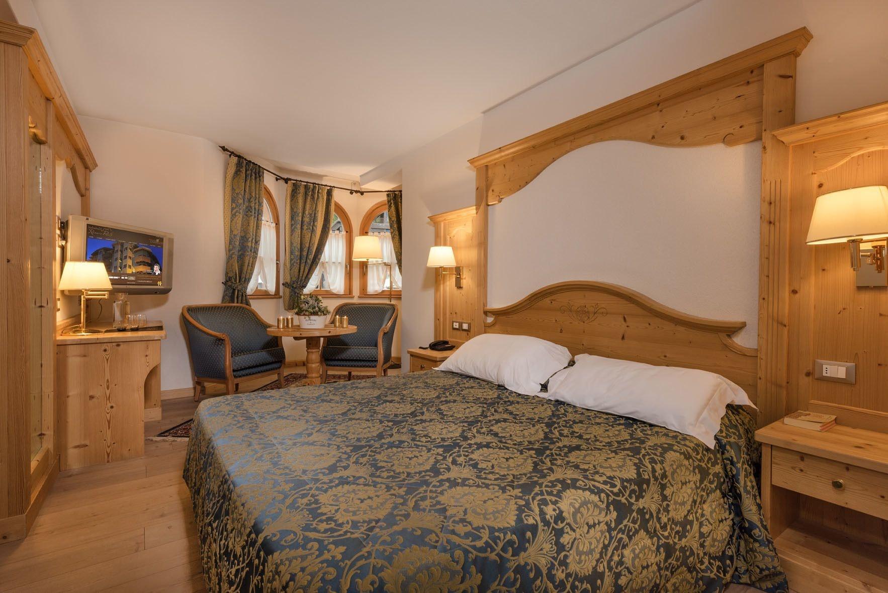 Sporthotel Romantic Plaza Madonna di Campiglio Exterior photo