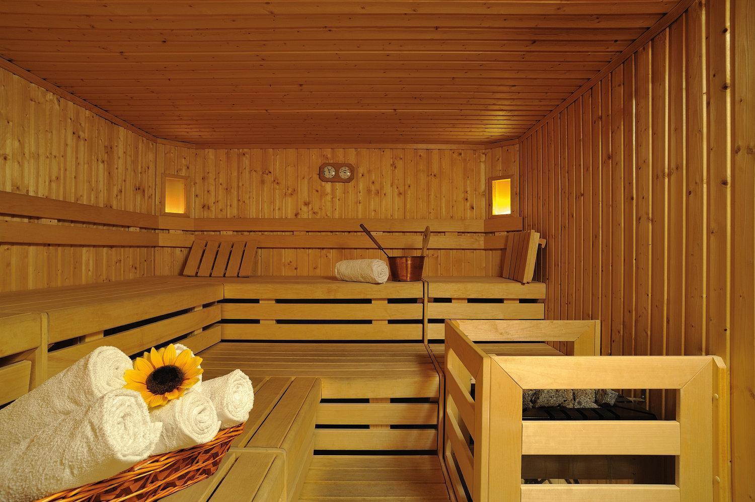 Sporthotel Romantic Plaza Madonna di Campiglio Exterior photo