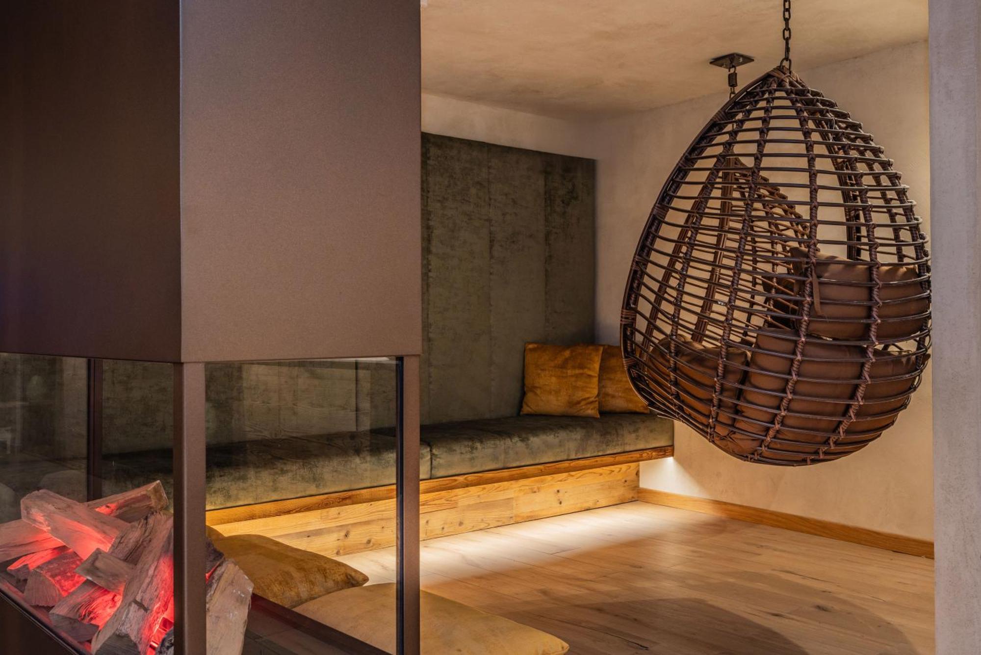 Sporthotel Romantic Plaza Madonna di Campiglio Exterior photo