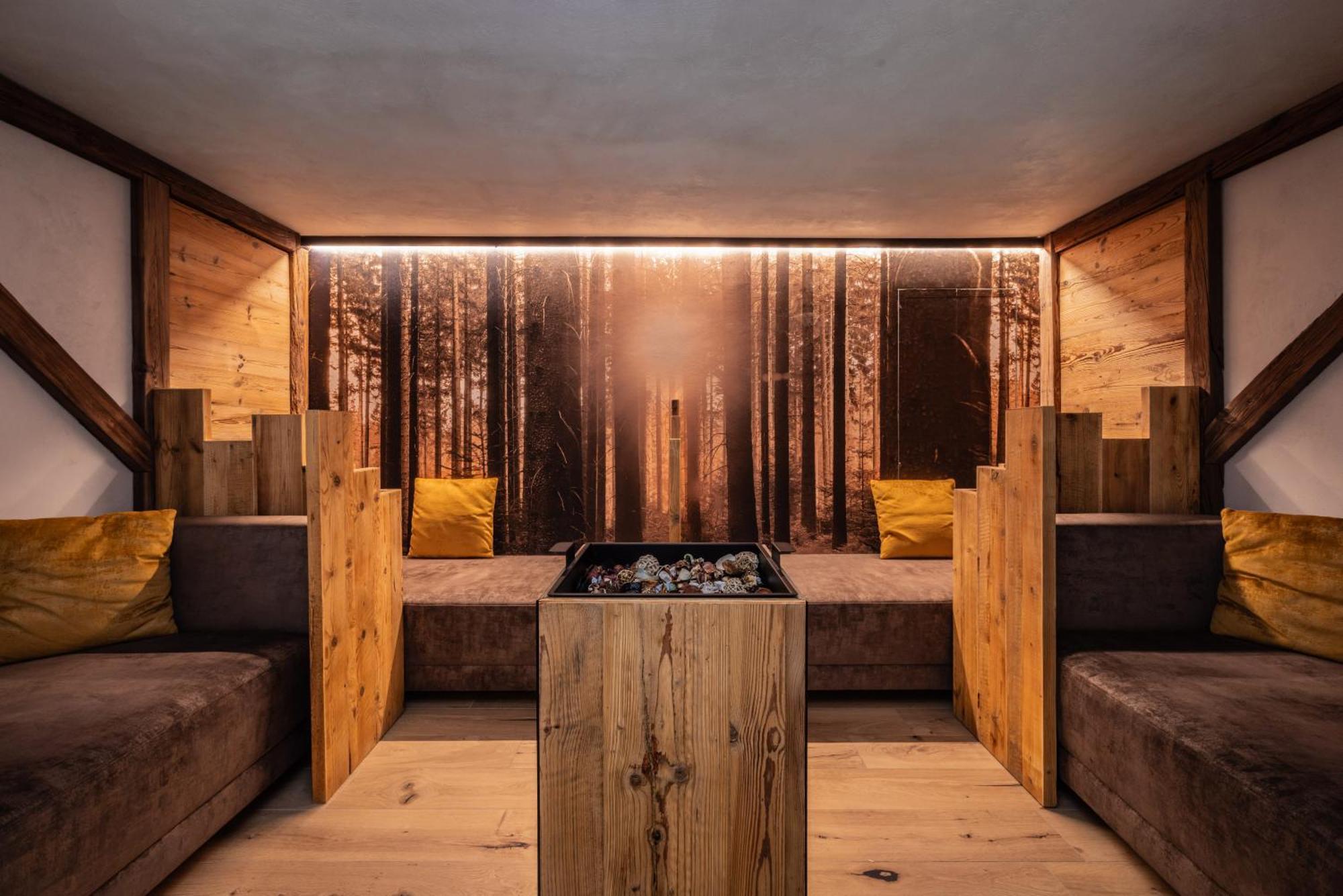 Sporthotel Romantic Plaza Madonna di Campiglio Exterior photo
