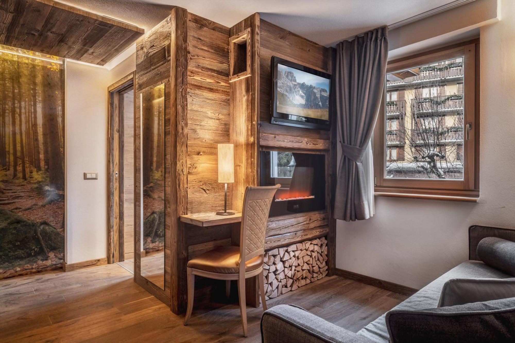 Sporthotel Romantic Plaza Madonna di Campiglio Exterior photo