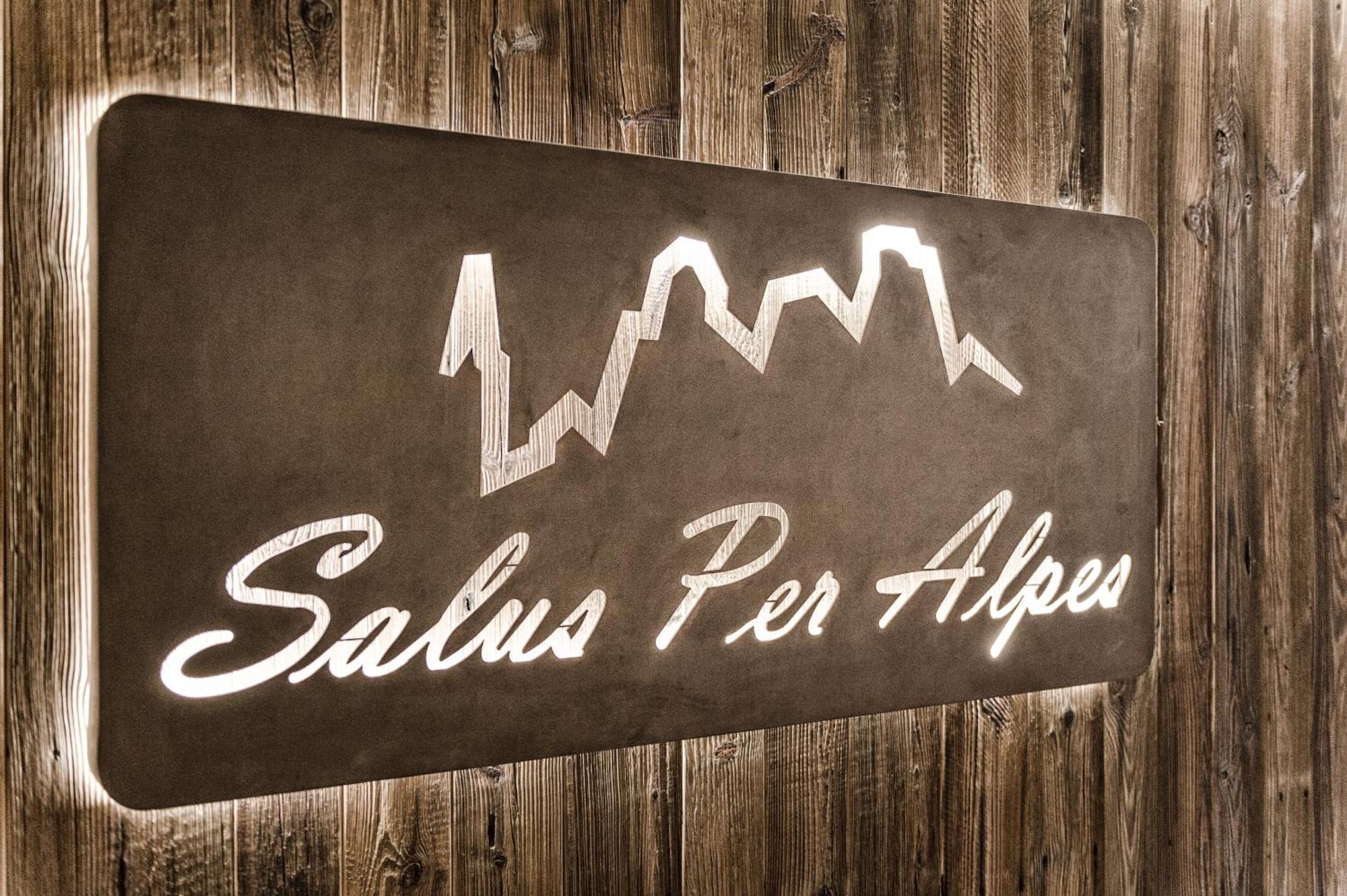 Sporthotel Romantic Plaza Madonna di Campiglio Exterior photo